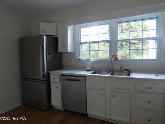 325 Driftwood Circle B, Southern Pines, NC 28387