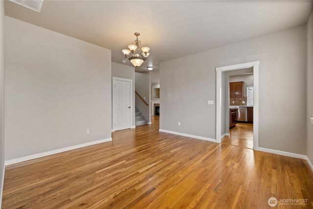 18623 111th Avenue E, Puyallup, WA 98374