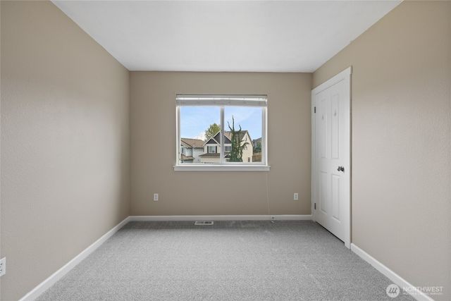 18623 111th Avenue E, Puyallup, WA 98374