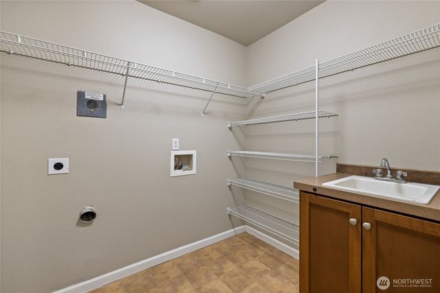 18623 111th Avenue E, Puyallup, WA 98374