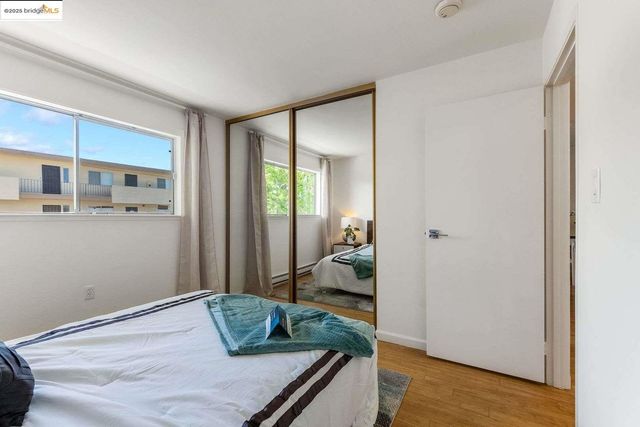 325 Kitty Hawk RD UNIT 207, Alameda, CA 94501