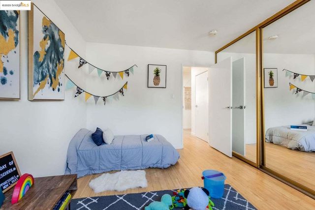 325 Kitty Hawk RD UNIT 207, Alameda, CA 94501