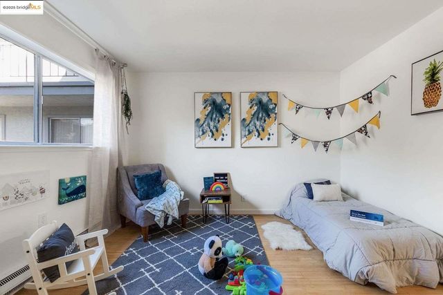 325 Kitty Hawk RD UNIT 207, Alameda, CA 94501