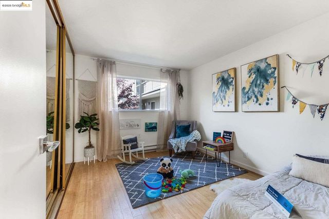 325 Kitty Hawk RD UNIT 207, Alameda, CA 94501