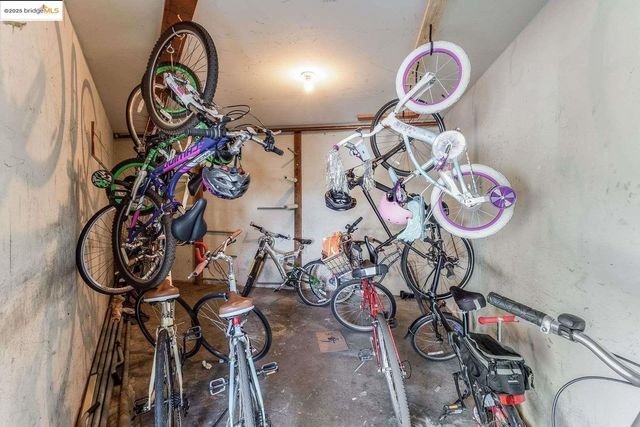 325 Kitty Hawk RD UNIT 207, Alameda, CA 94501