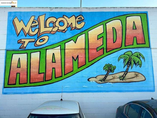 325 Kitty Hawk RD UNIT 207, Alameda, CA 94501