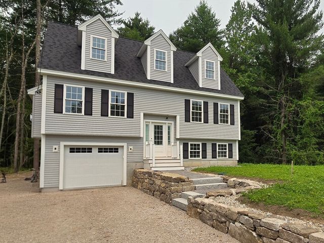 6 Adams Road, Townsend, MA 01469