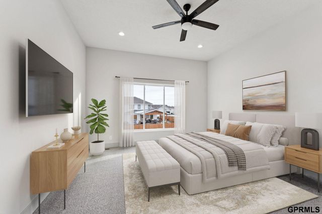 18307 Birch Avenue, Omaha, NE 68136