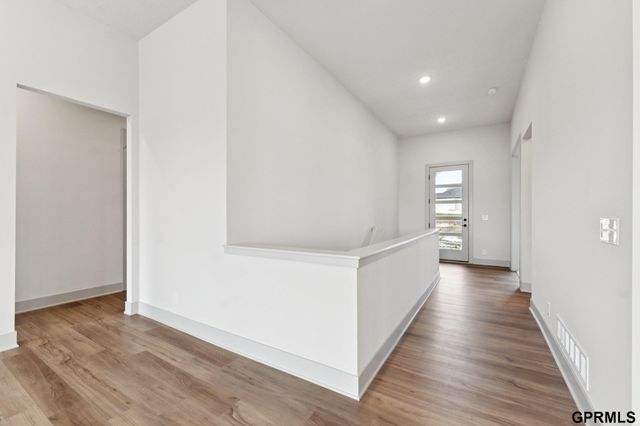 18307 Birch Avenue, Omaha, NE 68136