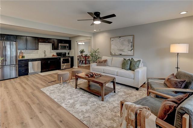 9409 E 65TH Street, Raytown, MO 64133