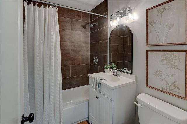 9409 E 65TH Street, Raytown, MO 64133