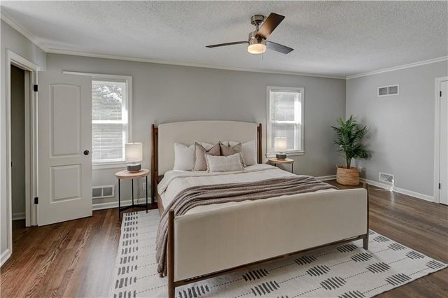 9409 E 65TH Street, Raytown, MO 64133