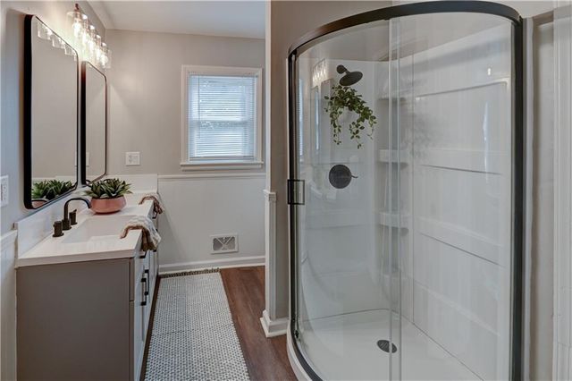9409 E 65TH Street, Raytown, MO 64133