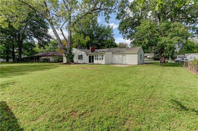 9409 E 65TH Street, Raytown, MO 64133