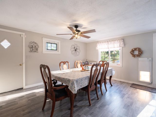3903 N ASHTON Avenue, Peoria, IL 61614