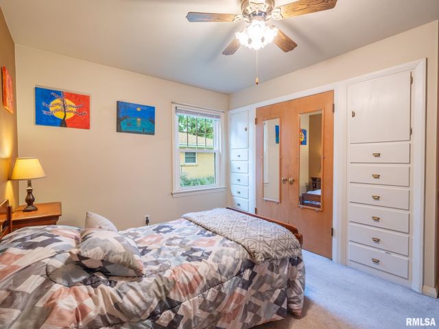 3903 N ASHTON Avenue, Peoria, IL 61614