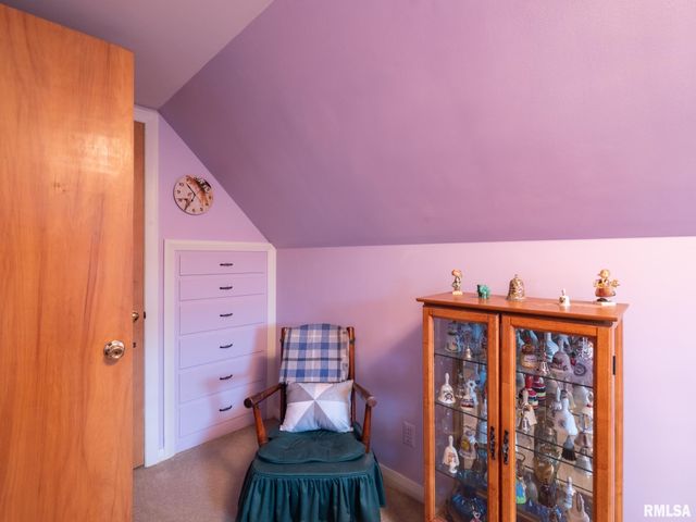 3903 N ASHTON Avenue, Peoria, IL 61614