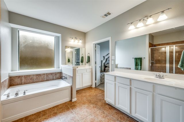 116 Lakehill Court, Hickory Creek, TX 75065