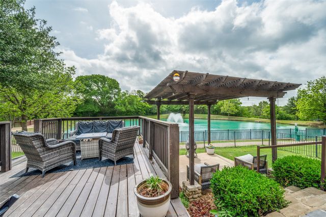 116 Lakehill Court, Hickory Creek, TX 75065