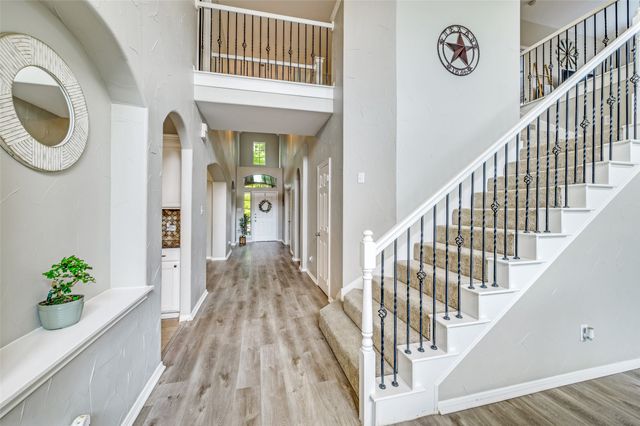 116 Lakehill Court, Hickory Creek, TX 75065