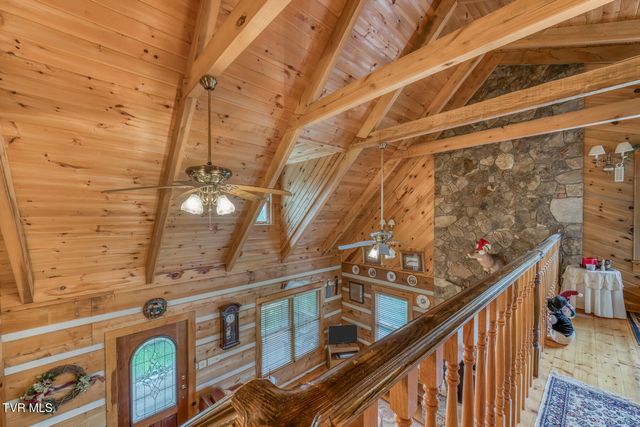 6688 Callalantee Drive, Mountain City, TN 37683