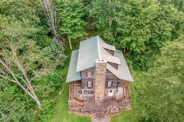 6688 Callalantee Drive, Mountain City, TN 37683