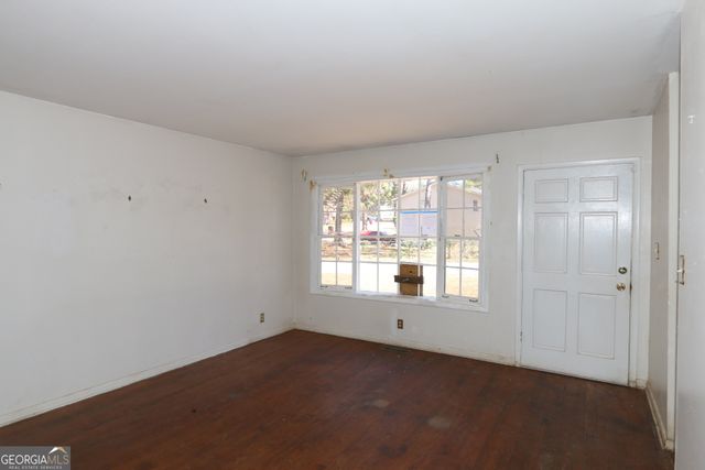 1077 Pike Street, Macon, GA 31204