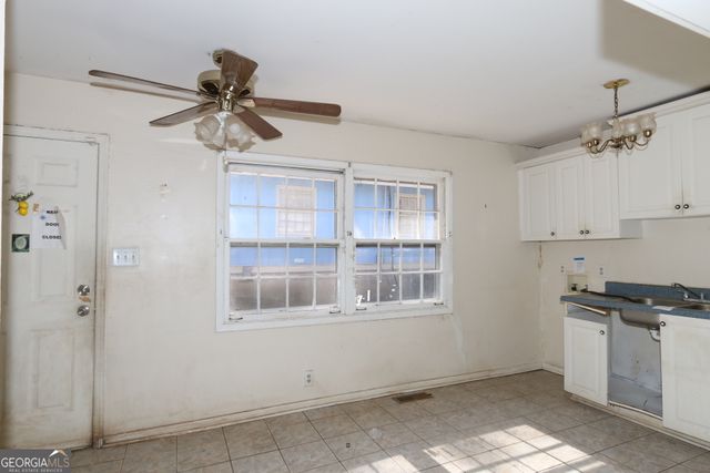 1077 Pike Street, Macon, GA 31204