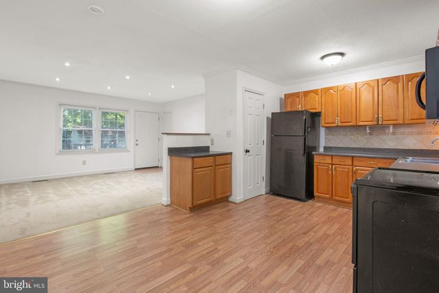 206 HAMPTON DR, Spotsylvania, VA 22551