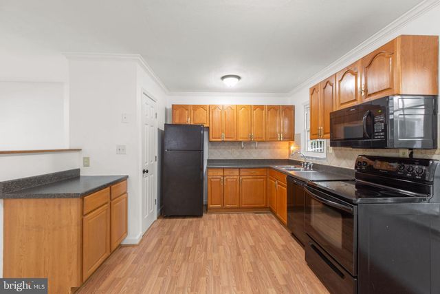 206 HAMPTON DR, Spotsylvania, VA 22551