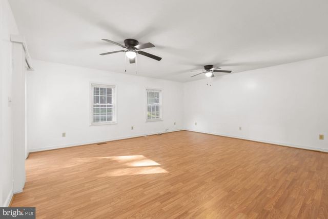 206 HAMPTON DR, Spotsylvania, VA 22551