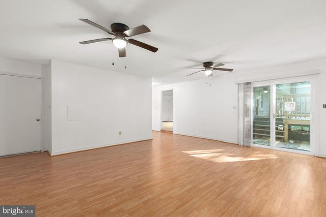 206 HAMPTON DR, Spotsylvania, VA 22551