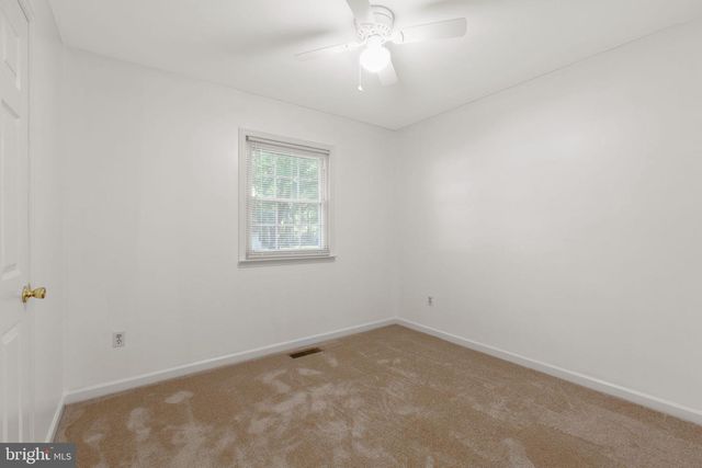 206 HAMPTON DR, Spotsylvania, VA 22551