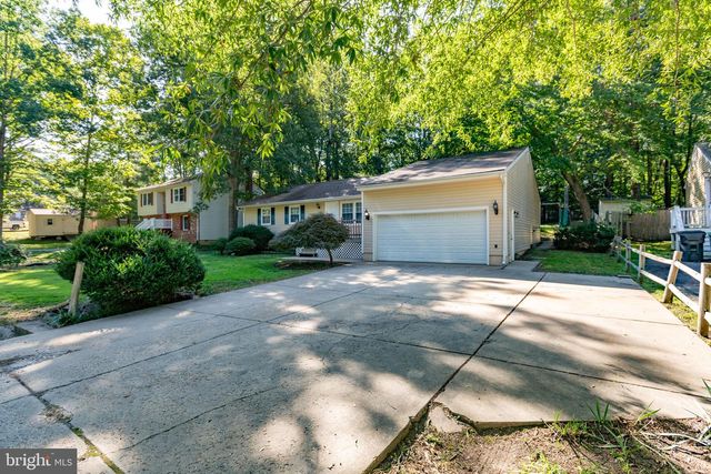 206 HAMPTON DR, Spotsylvania, VA 22551