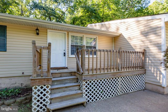 206 HAMPTON DR, Spotsylvania, VA 22551