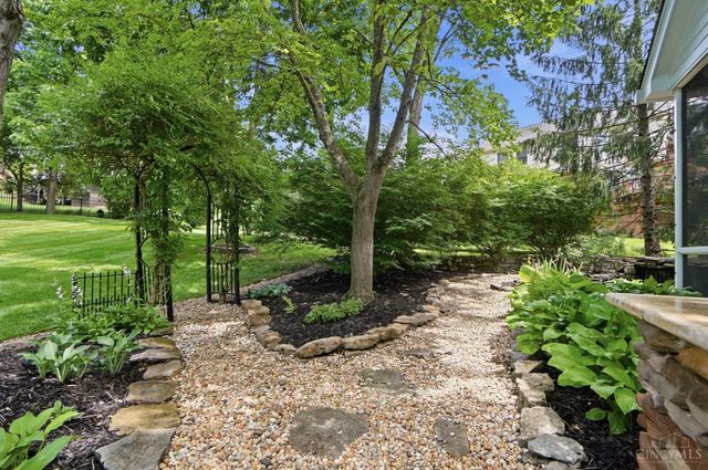 5924 Owl Nest Drive, West Chester, OH 45069
