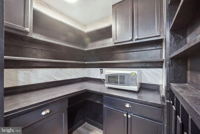6224 FOREST GROVE DR, Fredericksburg, VA 22407
