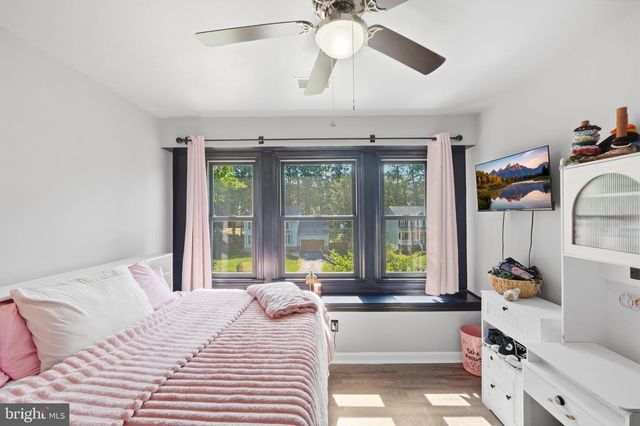 6224 FOREST GROVE DR, Fredericksburg, VA 22407