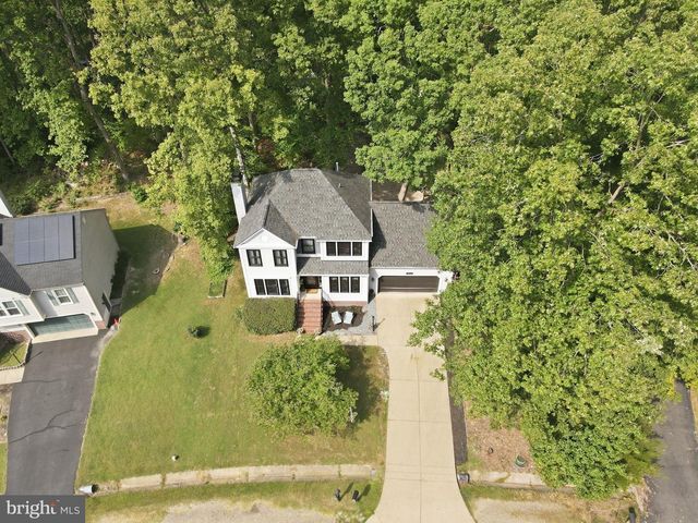 6224 FOREST GROVE DR, Fredericksburg, VA 22407