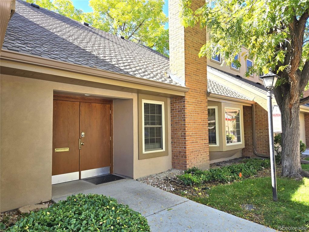 12393 E Cornell Avenue, Aurora, CO 80014
