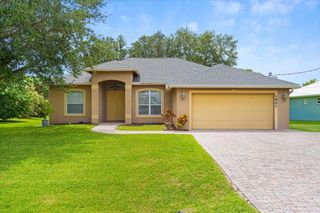 1901 SW Lennox Street, Port St Lucie, FL 34953