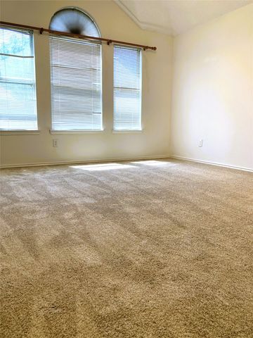 2078 Belvedere Drive, Lewisville, TX 75067
