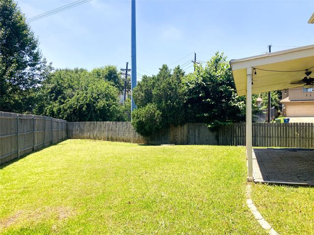2078 Belvedere Drive, Lewisville, TX 75067