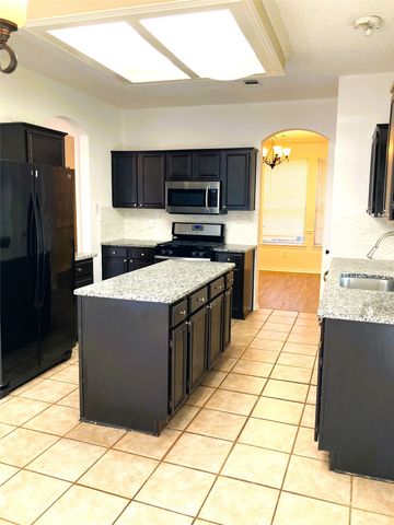 2078 Belvedere Drive, Lewisville, TX 75067