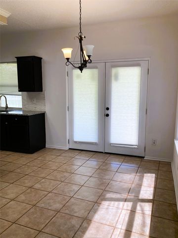 2078 Belvedere Drive, Lewisville, TX 75067