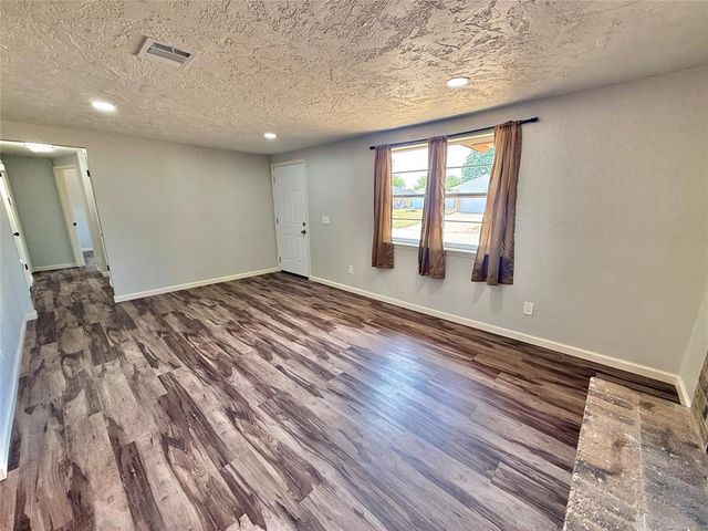 4200 SE 50th Terrace, Oklahoma City, OK 73135