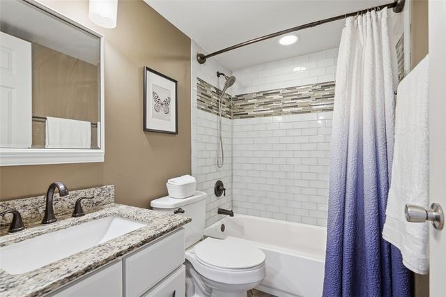 5 Bayard Rd 520, Shadyside, PA 15213