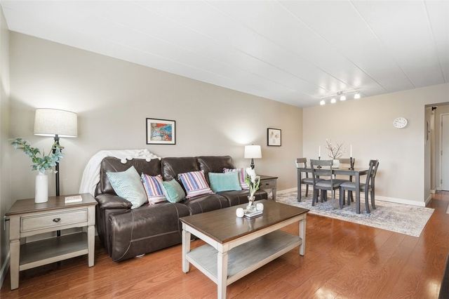 5 Bayard Rd 520, Shadyside, PA 15213