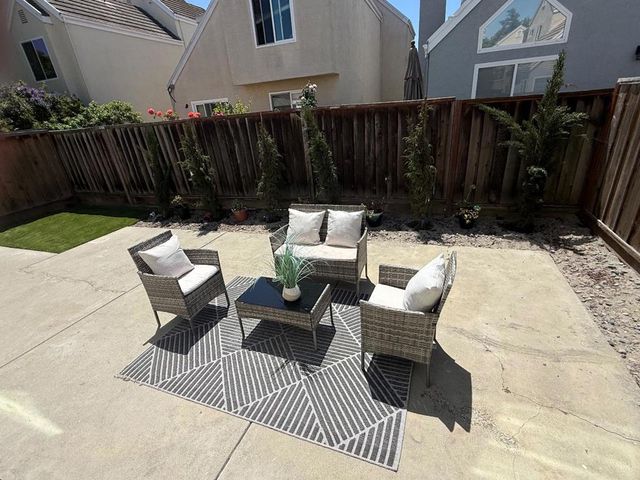 513 Glenmoor Circle, Milpitas, CA 95035