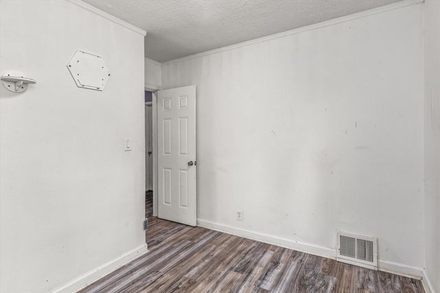 3221 Amherst Street, Des Moines, IA 50313